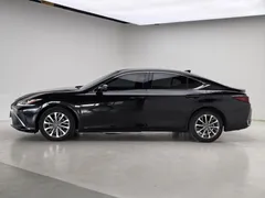2021 Lexus ES 200 Excellence, чёрный — фото 4