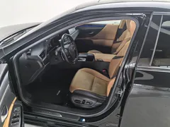 2021 Lexus ES 200 Excellence, чёрный — фото 11