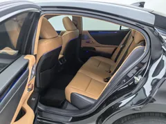 2021 Lexus ES 200 Excellence, чёрный — фото 12