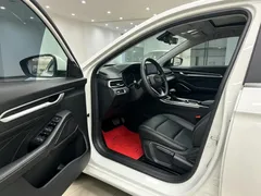 2022 Geely Emgrand 4th Gen 1.5L CVT Luxury, белый — фото 3