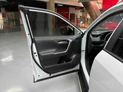 2023 Toyota Wildlander 2.0L 4WD Luxury Plus, белый — фото 20