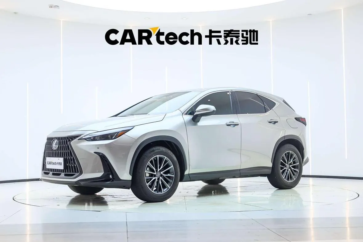 2022 Lexus NX 260 2WD