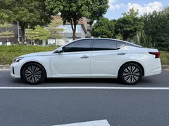 2022 Nissan Teana 2.0L XL-TLS, белый — фото 4