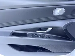 2023 Hyundai Elantra 1.5L CVT GLX Elite, белый — фото 9