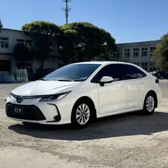 2021 Toyota Corolla 1.5L CVT, белый — фото 1
