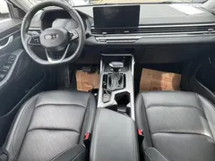 2022 Geely Emgrand 1.5L CVT Elite 4th Gen, белый — фото 4