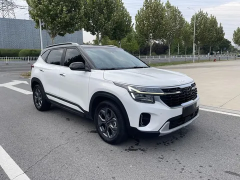 2023 Kia Seltos 1.5L IVT Luxury