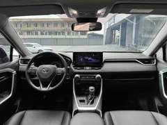 2023 Toyota RAV4 2.0L CVT 2WD Fashion, белый — фото 4