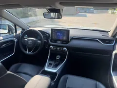2022 Toyota RAV4 2.0L CVT 2WD Fashion Plus, белый — фото 9
