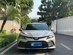2023 Toyota Camry 2.0G Luxury — фото 2