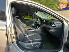 2023 Toyota Camry 2.0G Luxury — фото 12