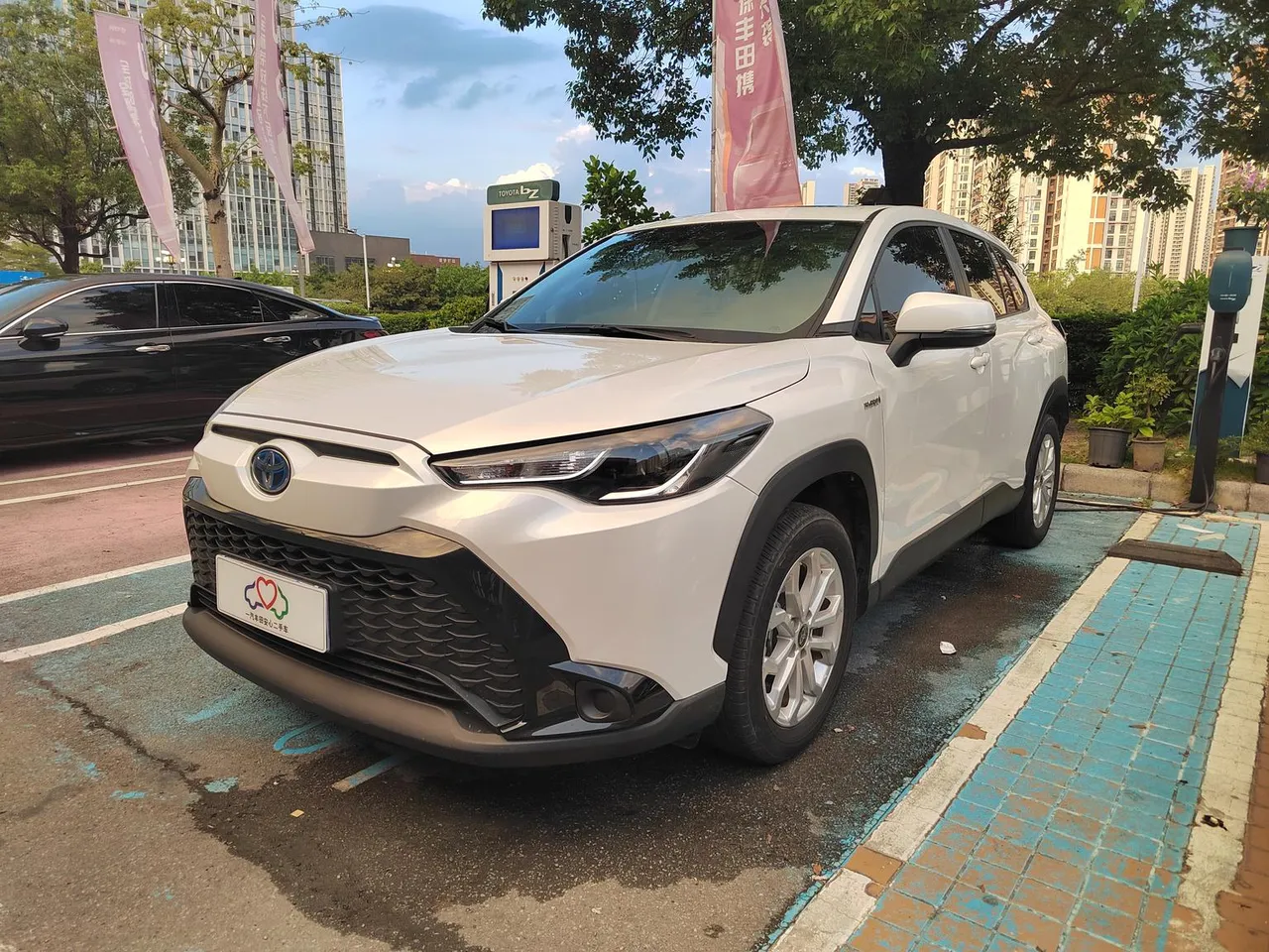 2023 Toyota Frontlander 2.0L CVT Leading