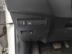 2023 Toyota Frontlander 2.0L CVT Leading, белый — фото 15