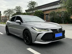 2022 Toyota Avalon 2.5L Touring Premium — фото 3