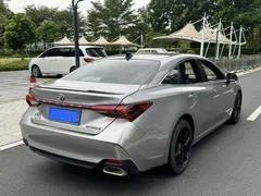 2022 Toyota Avalon 2.5L Touring Premium — фото 4