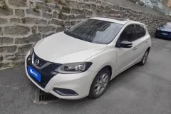 2023 Nissan Tiida 1.6L CVT, белый — фото 1