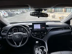 2023 Toyota Camry 2.0G Luxury, чёрный — фото 11