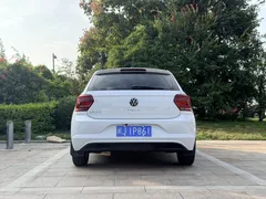 2021 Volkswagen Polo Plus 1.5L AT Panoramic, белый — фото 8
