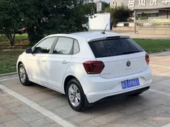 2021 Volkswagen Polo Plus 1.5L AT Panoramic, белый — фото 9