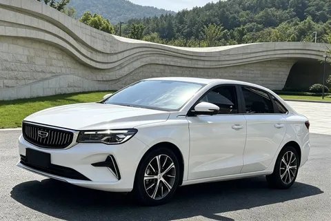 2023 Geely Emgrand 4th Gen 1.5L CVT Premium Champion