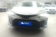 2021 Toyota Camry 2.0G Luxury — фото 3