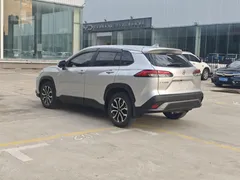 2022 Toyota Frontlander 2.0L CVT Luxury — фото 4