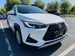 2022 Toyota Yaris L Zhixuan X 1.5L CVT Luxury Plus, белый — фото 3