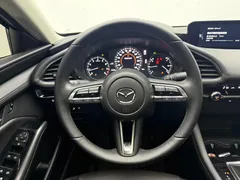 2022 Mazda Mazda3 2.0L AT, белый — фото 11