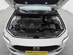 2022 Mazda Mazda3 2.0L AT, белый — фото 17