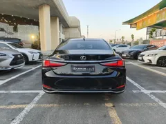 2022 Lexus ES 200 Excellence, чёрный — фото 8