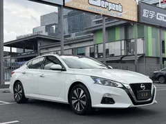 2021 Nissan Teana 2.0L XL Comfort, белый — фото 3