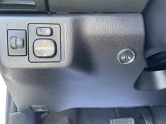 2022 Toyota Yaris L Zhixuan X 1.5L CVT Leading Plus, белый — фото 17