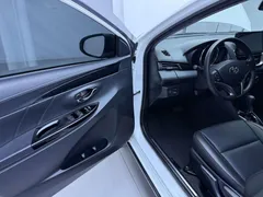 2022 Toyota Yaris L Zhixuan X 1.5L CVT Luxury Plus, белый — фото 8