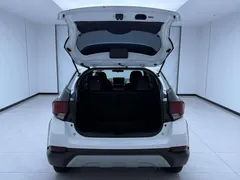 2022 Toyota Yaris L Zhixuan X 1.5L CVT Luxury Plus, белый — фото 22