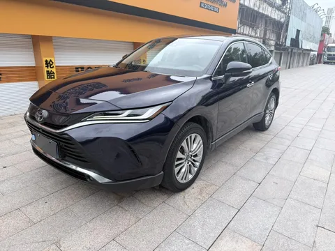 2022 Toyota Harrier 2.0L CVT 2WD Premium