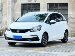 2021 Honda Fit 1.5L CVT, белый — фото 1