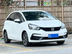 2021 Honda Fit 1.5L CVT, белый — фото 3