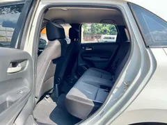 2021 Honda Fit 1.5L CVT, белый — фото 11