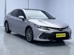 2022 Toyota Camry 2.5G Luxury — фото 3