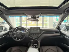 2021 Toyota Camry 2.0G Luxury, белый — фото 7