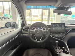 2021 Toyota Camry 2.0G Luxury, белый — фото 8