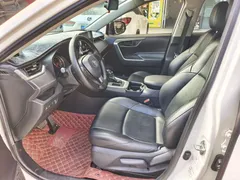 2022 Toyota Wildlander 2.0L 2WD Leading, белый — фото 3