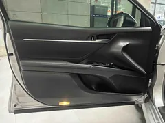 2022 Toyota Camry 2.0GVP Leading — фото 17