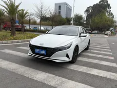 2022 Hyundai Elantra 1.5L CVT GLX Elite, белый — фото 1