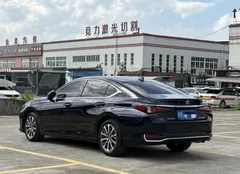 2022 Lexus ES 200 Excellence, синий — фото 9