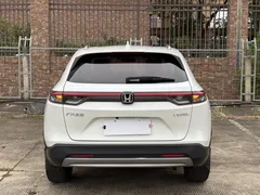 2023 Honda Vezel 1.5L CVT Elite, белый — фото 15