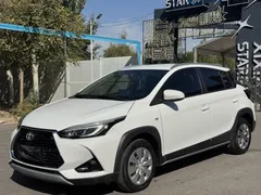 2022 Toyota Yaris L Zhixuan X 1.5L CVT Leading Plus, белый — фото 1