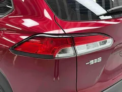 2022 Toyota Corolla Cross 2.0L Elite, красный — фото 13