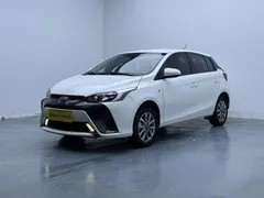 2022 Toyota Yaris L Zhixuan 1.5L CVT Leading Plus, белый — фото 1