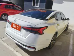 2022 Nissan Teana 2.0L XL-TLS, белый — фото 3